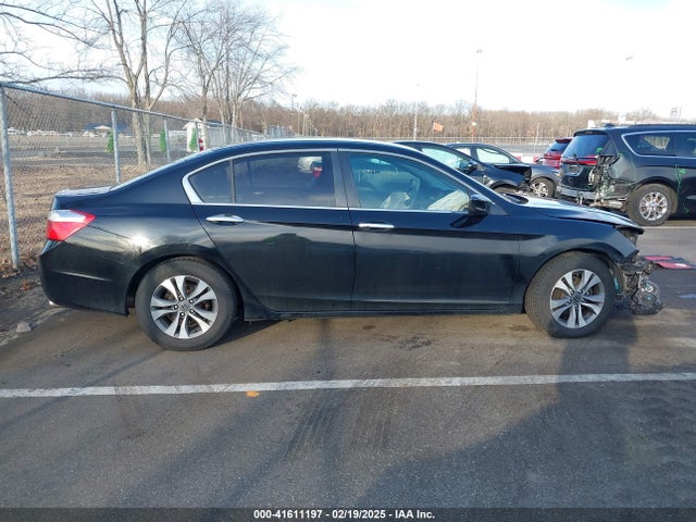 1HGCR2F31FA256152 Honda ACCORD LX