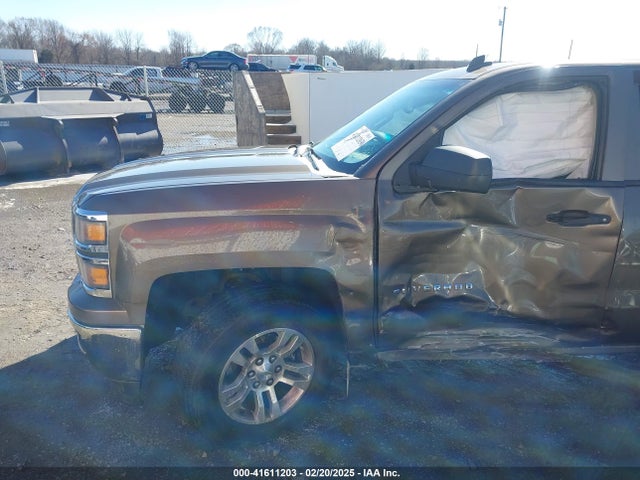 3GCPCREH8EG202208 Chevrolet Silverado 1500 1lt