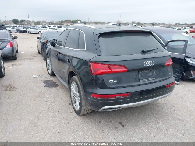 2019 AUDI Q5 WA1BNAFY1K2061128 Photo 2