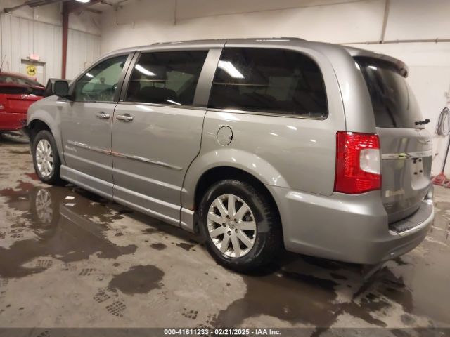 2013 CHRYSLER TOWN & COUNTRY 2C4RC1BG8DR776760 Photo 2
