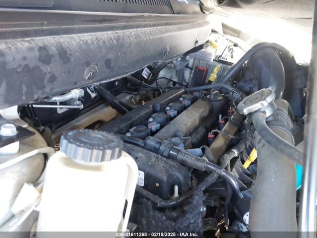 3C4PDCAB7JT521046 Dodge JOURNEY SE