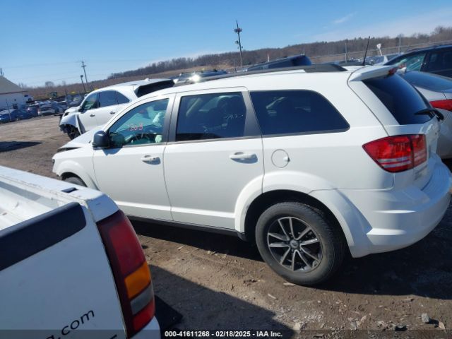 3C4PDCAB7JT521046 Dodge JOURNEY SE