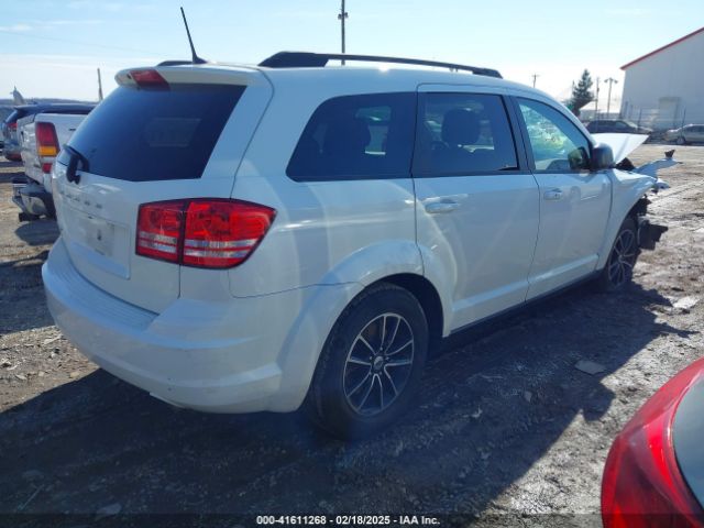 3C4PDCAB7JT521046 Dodge JOURNEY SE