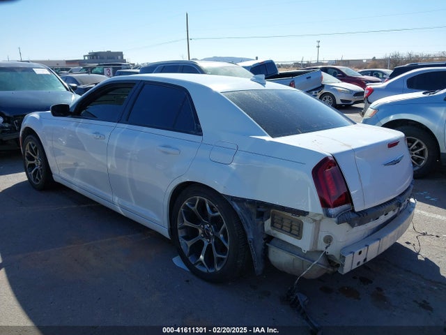 2C3CCABG8HH564320 Chrysler 300 300s
