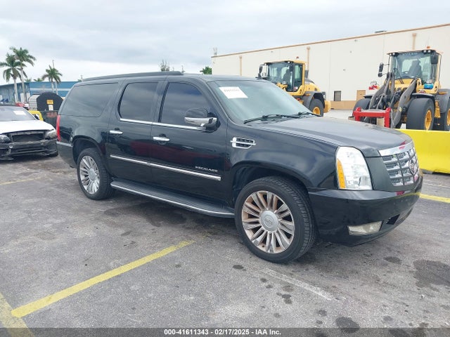2007 CADILLAC ESCALADE ESV 1GYFK66847R214607 Photo 0