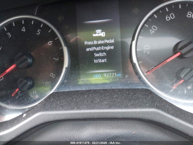 Toyota Rav4 Xle 2019 2T3W1RFV1KW019623 Image 16