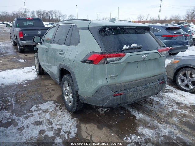 Toyota Rav4 Xle 2019 2T3W1RFV1KW019623 Image 3