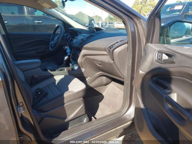 1FMCU0F77JUA84538 Ford ESCAPE S