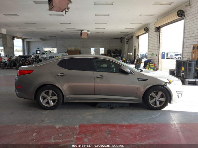 5XXGM4A77FG415572 KIA Optima Lx