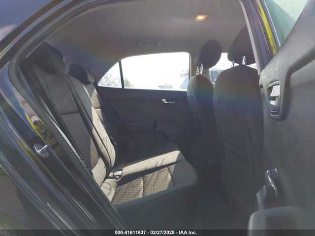 KIA RIO LX 2018 3KPA25AB1JE094734 Image 8