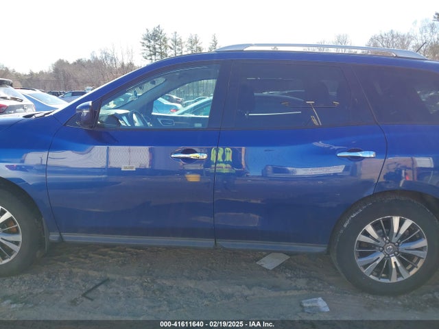 5N1DR2MM4JC667617 Nissan Pathfinder S