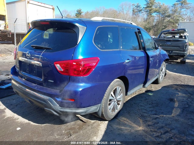 5N1DR2MM4JC667617 Nissan Pathfinder S