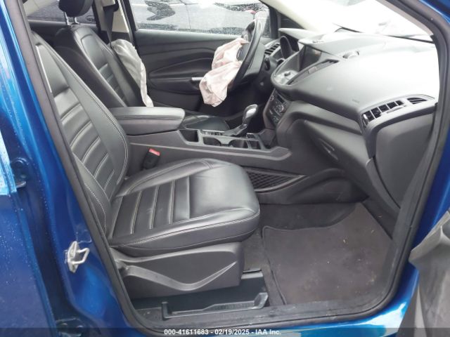 1FMCU0HD4KUB93981 Ford ESCAPE SEL
