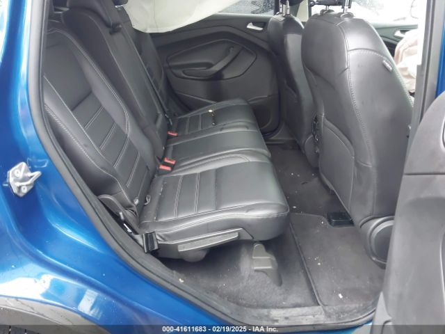 1FMCU0HD4KUB93981 Ford ESCAPE SEL