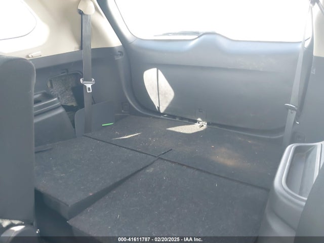 Mitsubishi Outlander Es 2018 JA4AZ3A36JZ062448 Image 17
