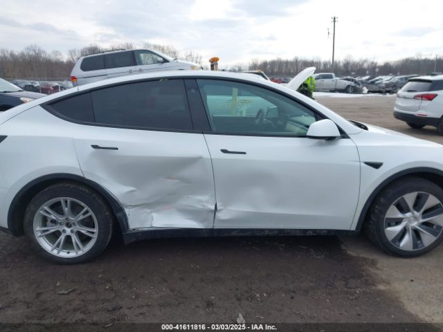 5YJYGDEE3MF266114 Tesla Model Y Long Range Dual Motor All-wheel Drive