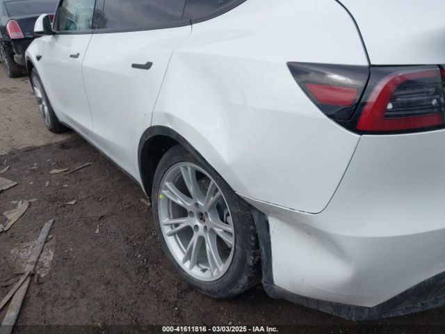 5YJYGDEE3MF266114 Tesla Model Y Long Range Dual Motor All-wheel Drive