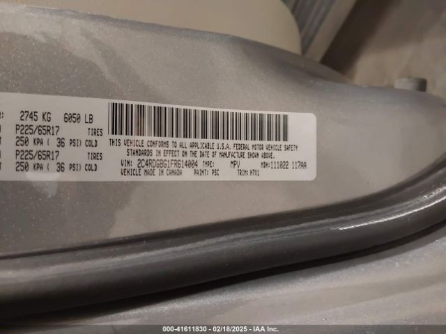 2C4RDGBG1FR614004 Dodge Grand Caravan Se