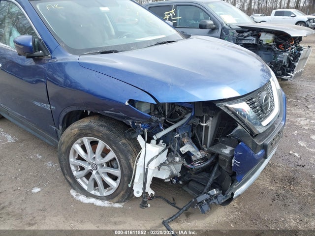 JN8AT2MV2JW305810 Nissan ROGUE SV
