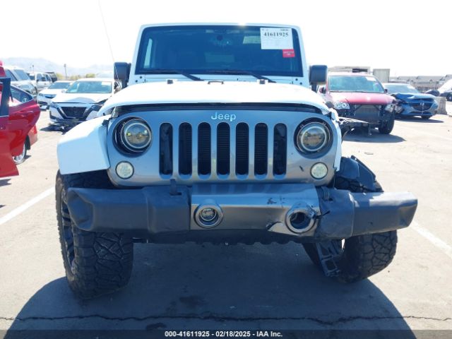 1C4BJWDG0FL572029 Jeep Wrangler Unlimited Freedom Edition