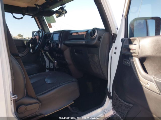 1C4BJWDG0FL572029 Jeep Wrangler Unlimited Freedom Edition