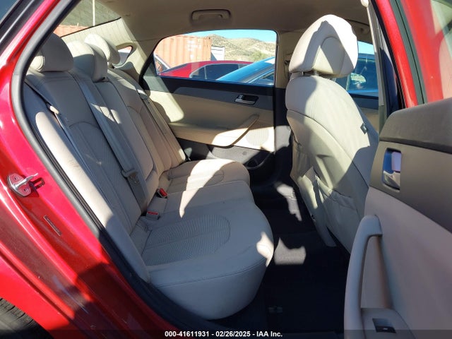 5NPE24AF4HH578160 Hyundai SONATA SE