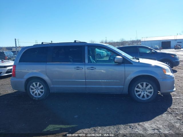 2C4RC1BG8ER208400 Chrysler Town & Country Touring