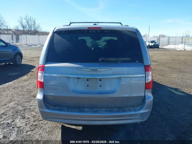 2C4RC1BG8ER208400 Chrysler Town & Country Touring
