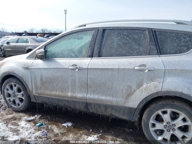 1FMCU9J92FUC34205 Ford Escape Titanium