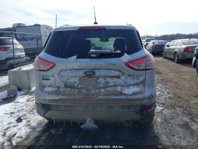 1FMCU9J92FUC34205 Ford Escape Titanium