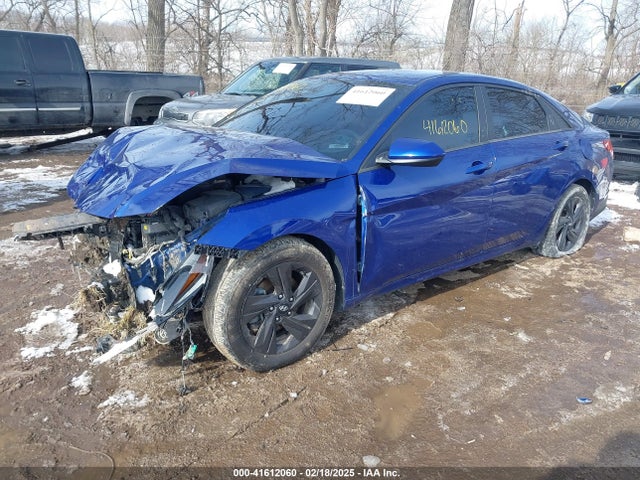5NPLM4AG8MH043725 Hyundai ELANTRA SEL