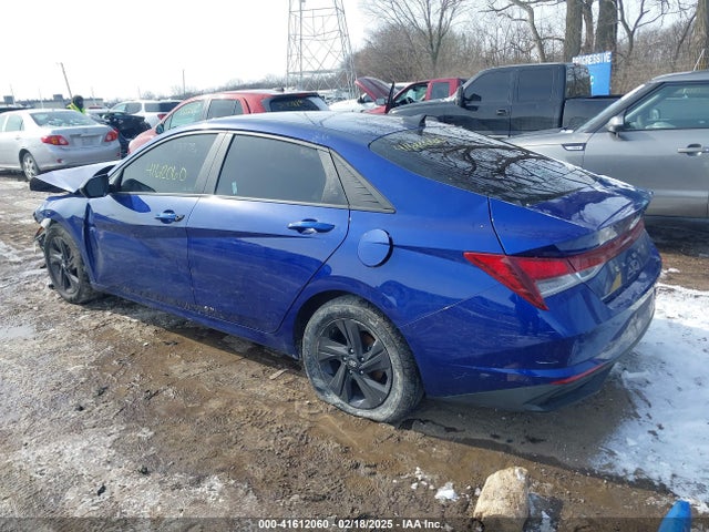 5NPLM4AG8MH043725 Hyundai ELANTRA SEL