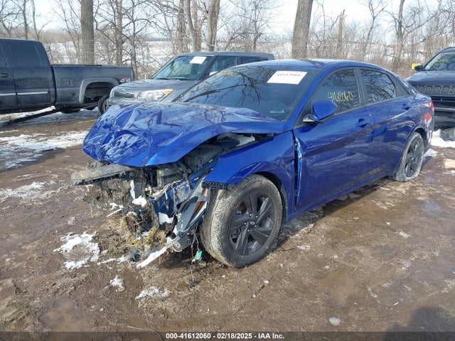5NPLM4AG8MH043725 Hyundai ELANTRA SEL
