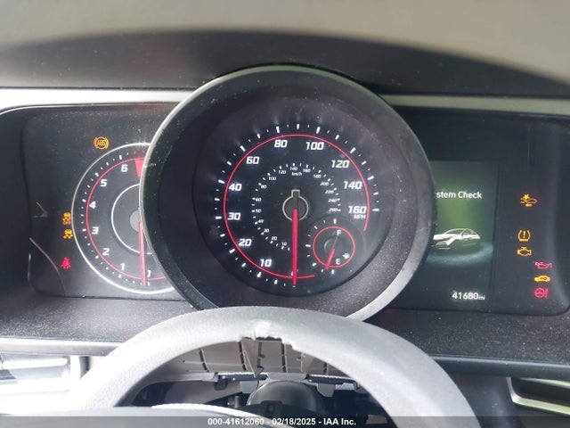 5NPLM4AG8MH043725 Hyundai ELANTRA SEL