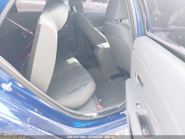 5NPLM4AG8MH043725 Hyundai ELANTRA SEL