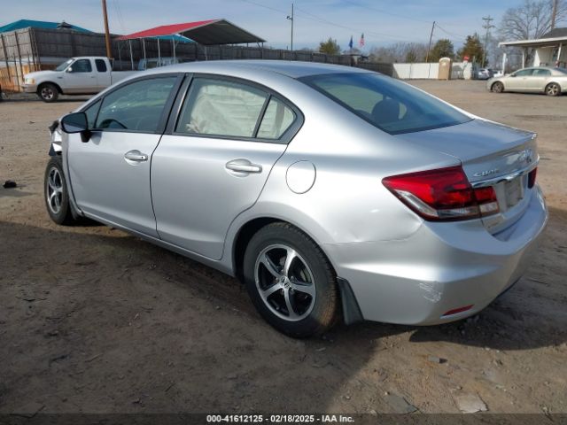 2HGFB2F7XFH550560 Honda CIVIC SE