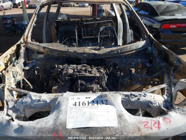 2024 CHEVROLET SILVERADO 1500 3GCUDFE86RG168743 Photo 9