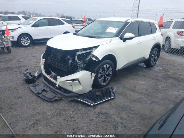 JN8AT3BA6MW012146 Nissan Rogue Sv Fwd