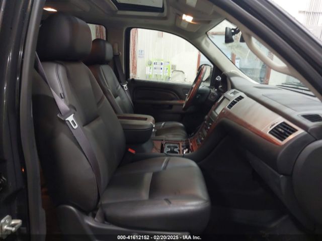 1GYS4CEF8ER203503 Cadillac Escalade Premium