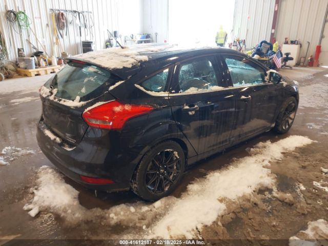 1FADP3N29FL305454 Ford Focus Titanium