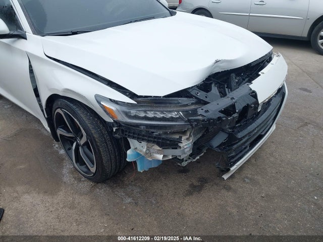 1HGCV1F36JA145627 Honda Accord Sport