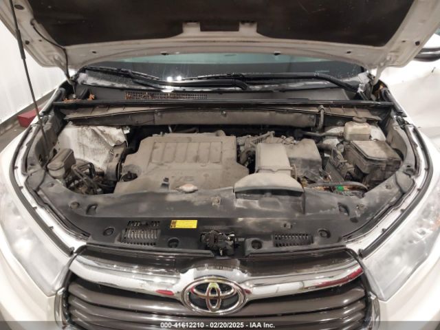 5TDJKRFH4FS204533 Toyota Highlander Xle V6