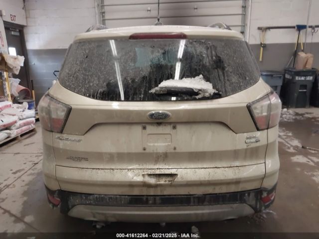 1FMCU9HD3JUA15160 Ford ESCAPE SEL