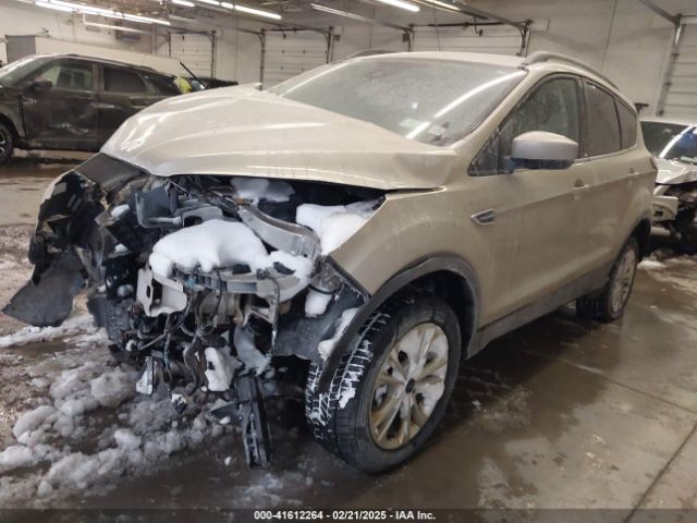 1FMCU9HD3JUA15160 Ford ESCAPE SEL