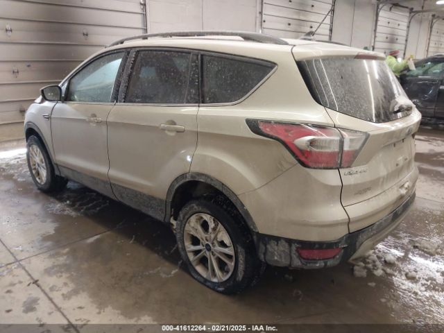 1FMCU9HD3JUA15160 Ford ESCAPE SEL