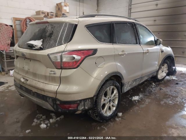 1FMCU9HD3JUA15160 Ford ESCAPE SEL