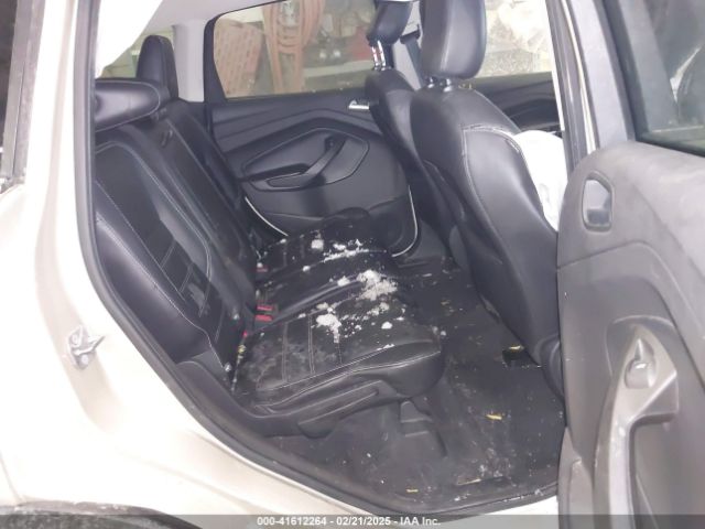 1FMCU9HD3JUA15160 Ford ESCAPE SEL