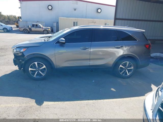 5XYPHDA50KG514825 KIA Sorento 3.3l Ex