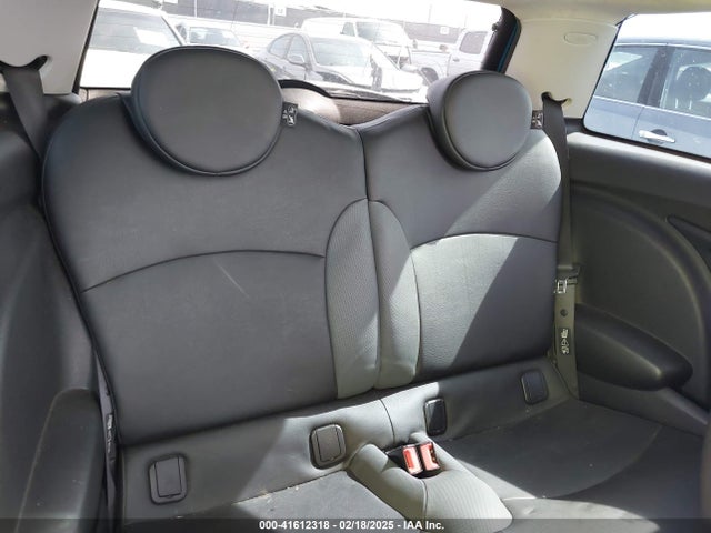 2009 MINI COOPER S WMWMF73599TW87617 Photo 7