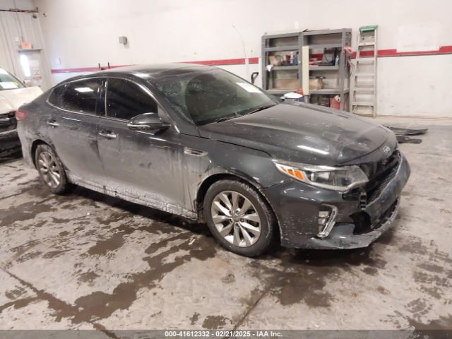 5XXGT4L30JG241236 auction archive image
